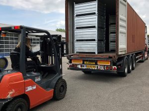 Laden en lossen bij HAKA metalworks